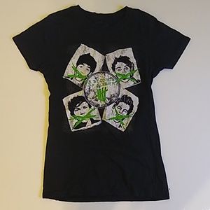 5 Seconds of Summer band tee